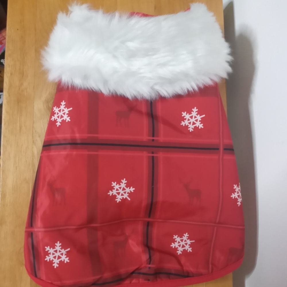 Christmas Winter Themed Dog Coat Sz Medium